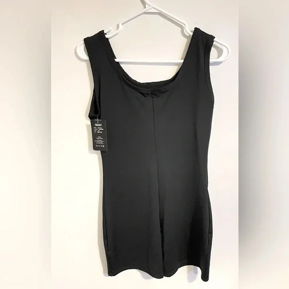 Sz M Amiliaship romper black - Picture 4 of 5